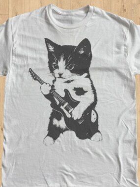 Gildan Women's White T-shirt
